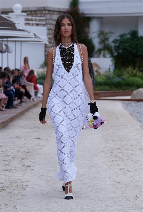 THE FILM OF THE CHANEL CRUISE 2022/23 COLLECTION 